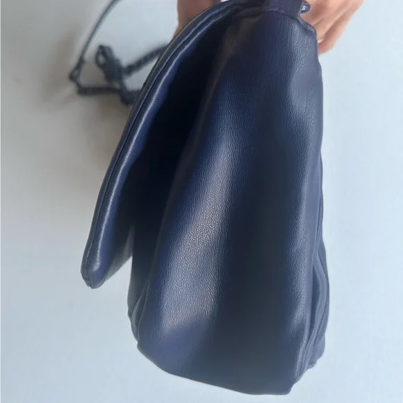 Steve Madden Blue Magenta Chain Crossbody Handbag - Picture 5 of 15